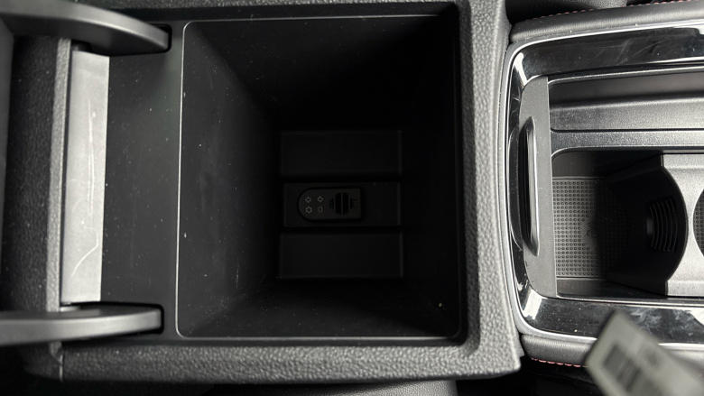 MG HS 1.5 T-GDI PHEV Trophy 5dr Auto Hatchback